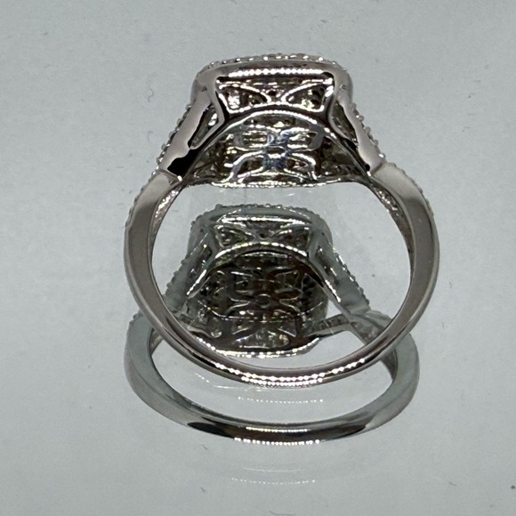 9.25 Sterling Silver Natural Diamond Ring with Geometric Design - Picture 4 of 7